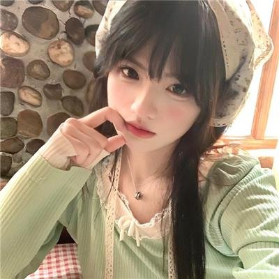 克莱尔的相机